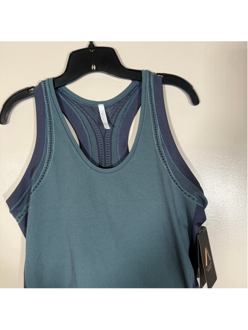 NWT Athleta x Allyson Felix Legend Shine Tank Green Blue Plus size 1X - Picture 3 of 7